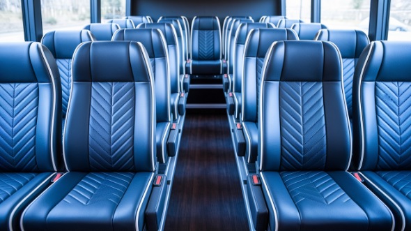 davenport 18 passenger minibus rental