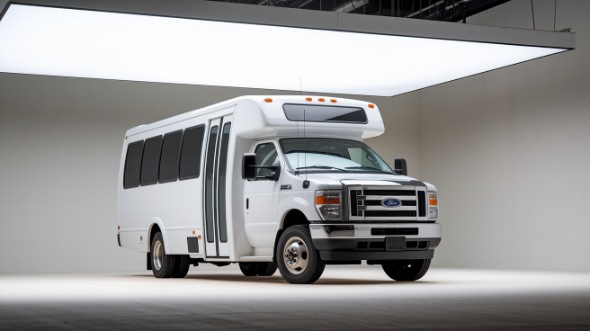 davenport 20 passenger minibus
