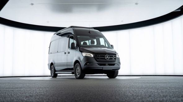 davenport sprinter van with driver